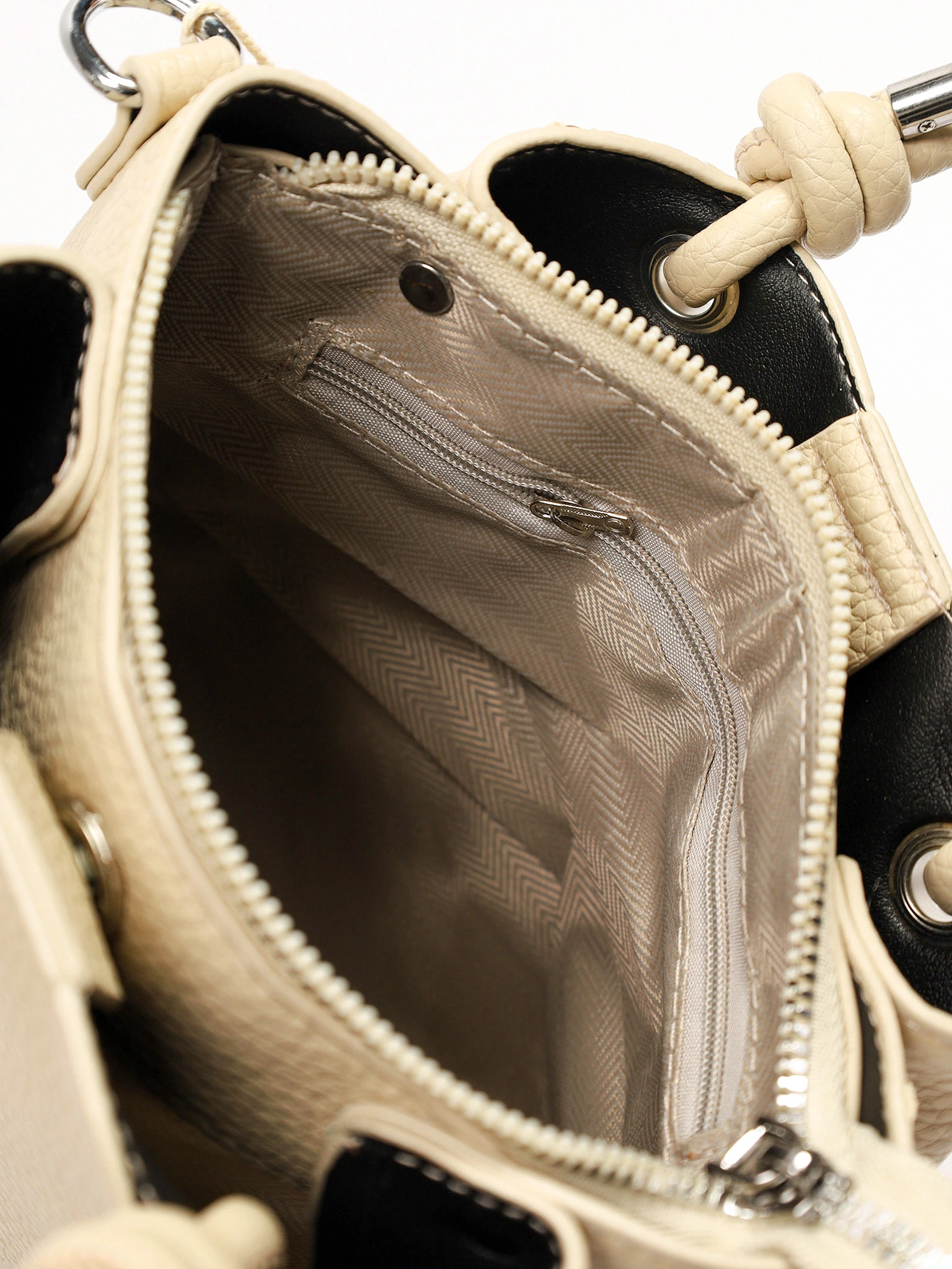 Сумка-тоут с округлыми ручками в ассортименте